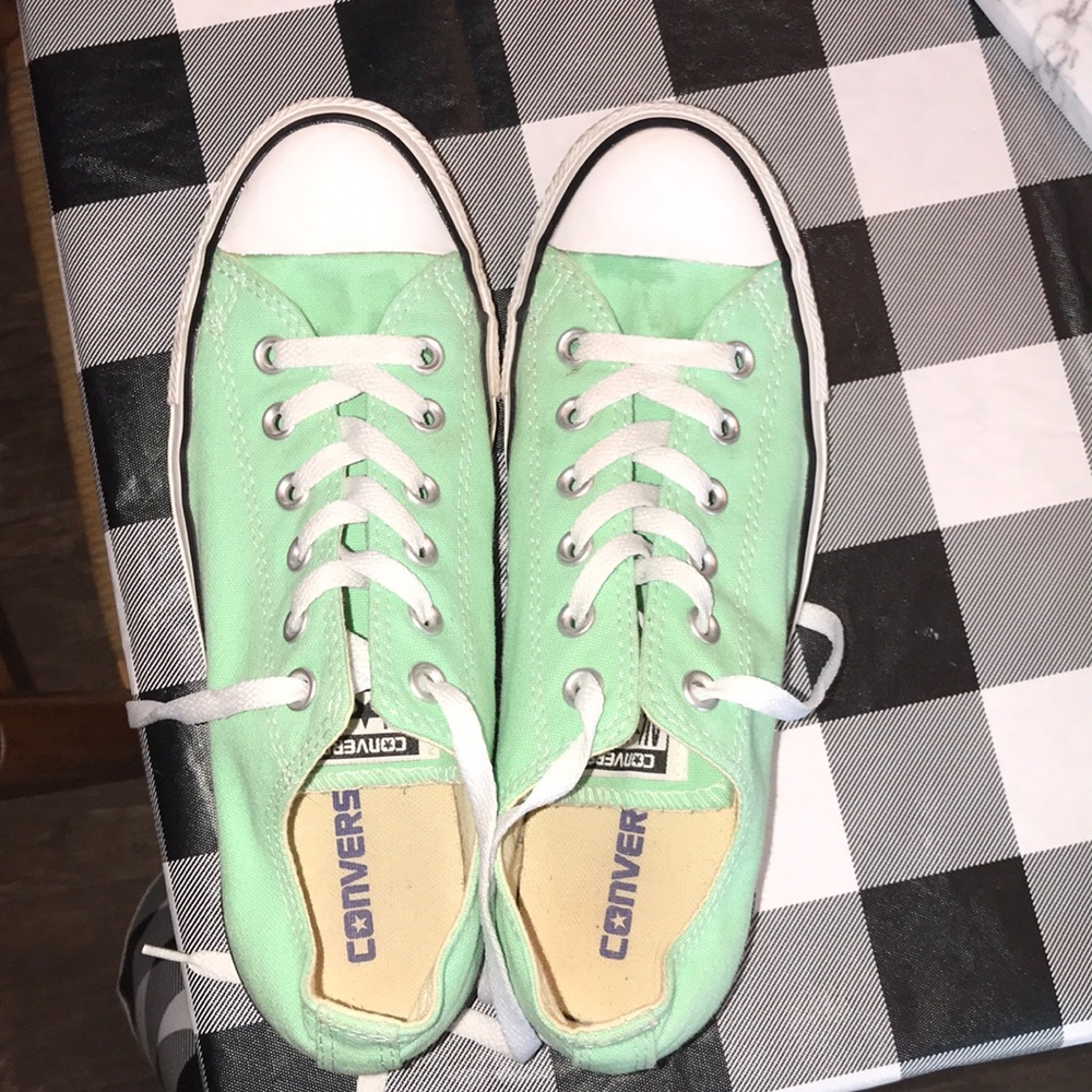 Like new converse